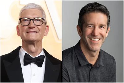 Tim Cook Steps Down as a New Chapter Begins for Apple 📱