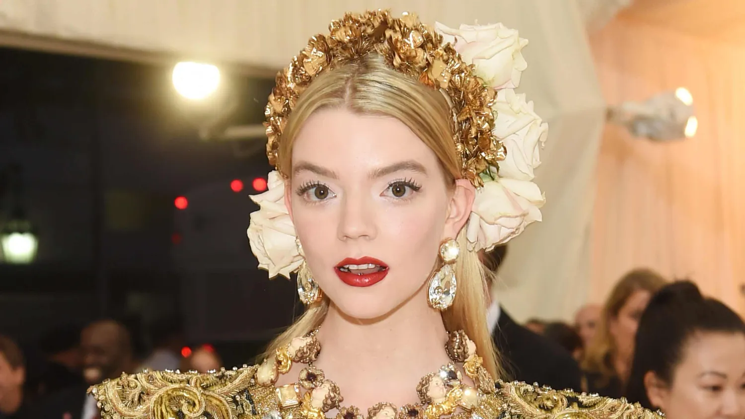 ✨ THE MET GALA AFTERMATH: WHEN FASHION BECOMES PERMANENT ART 🖼️