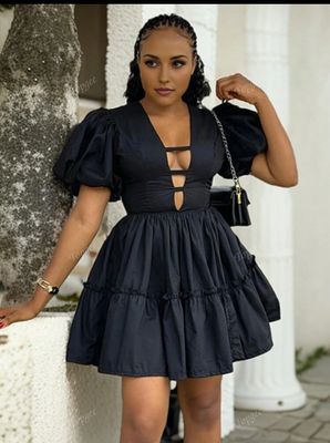 Simple &amp; Fashionable Casual Deep V Hollow Out Short Dress