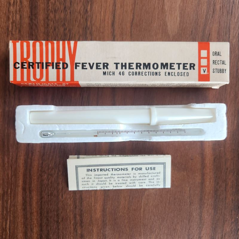 Trophy Certified Fever Thermometer – Stubby Bulb