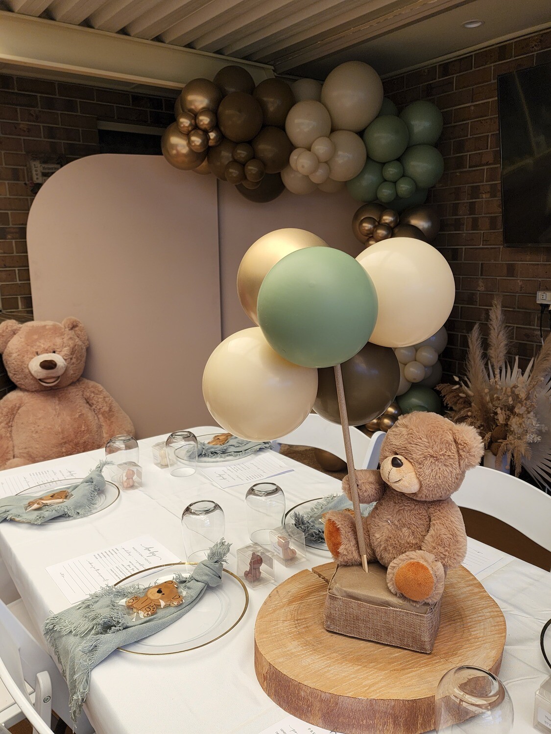 Teddy Table setting Package