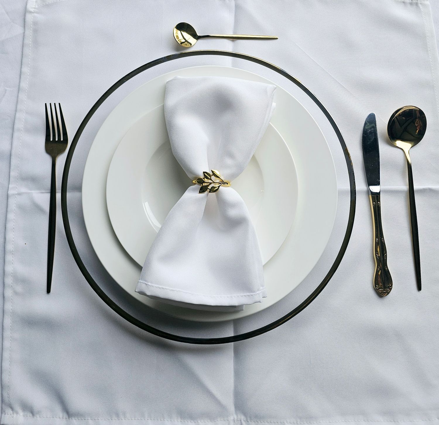 ​Luxe Tableware Setting – Per Person
