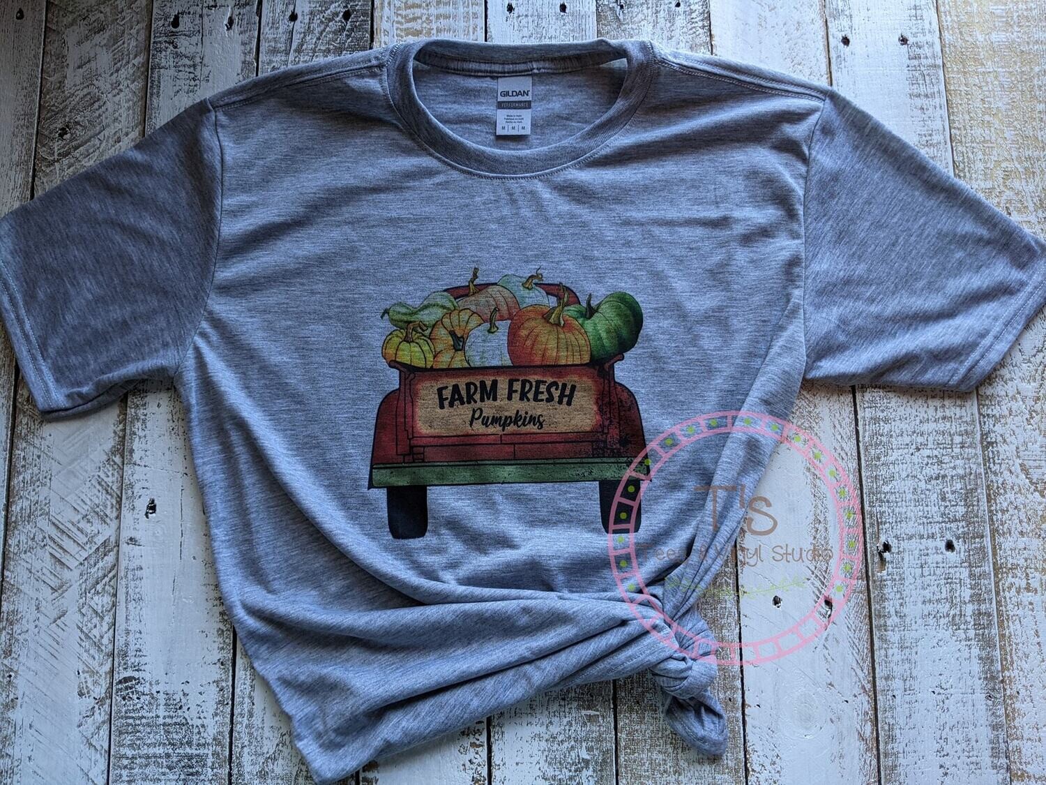 Medium - Farm Fresh Pumpkins T-Shirt