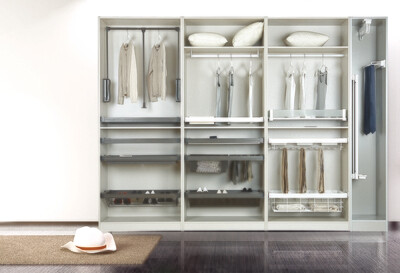 MOKA WARDROBE SYSTEM
