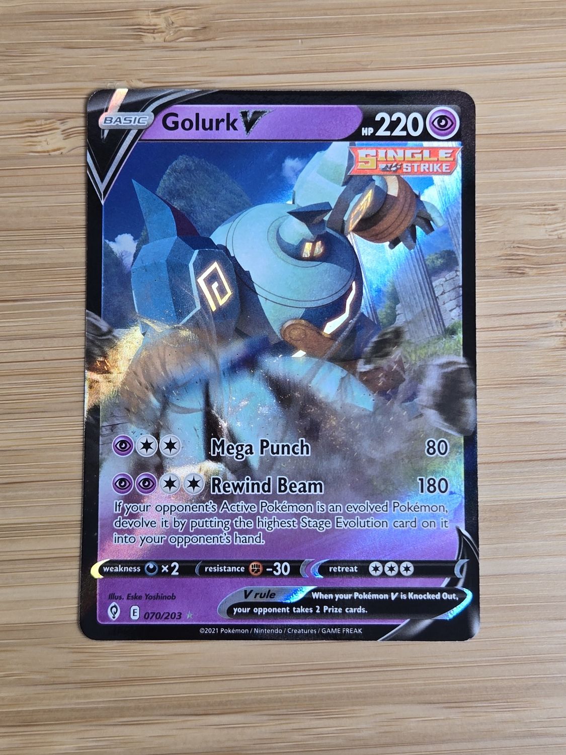 Golurk V - 070/203 - Evolving Skies - NM