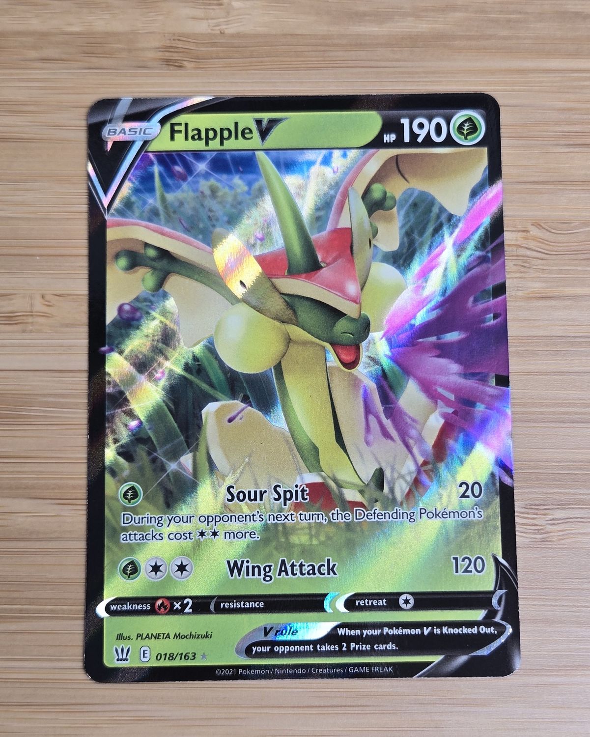 Flapple V - 018/163 - Battle Styles - NM