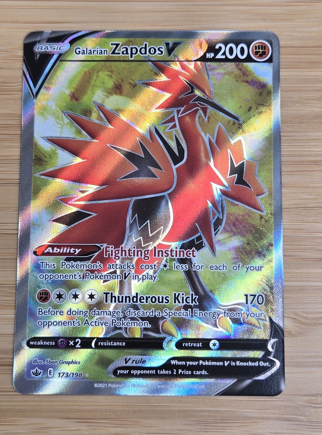 Galarian Zapdos V - 173/198 - Chilling Reign - NM