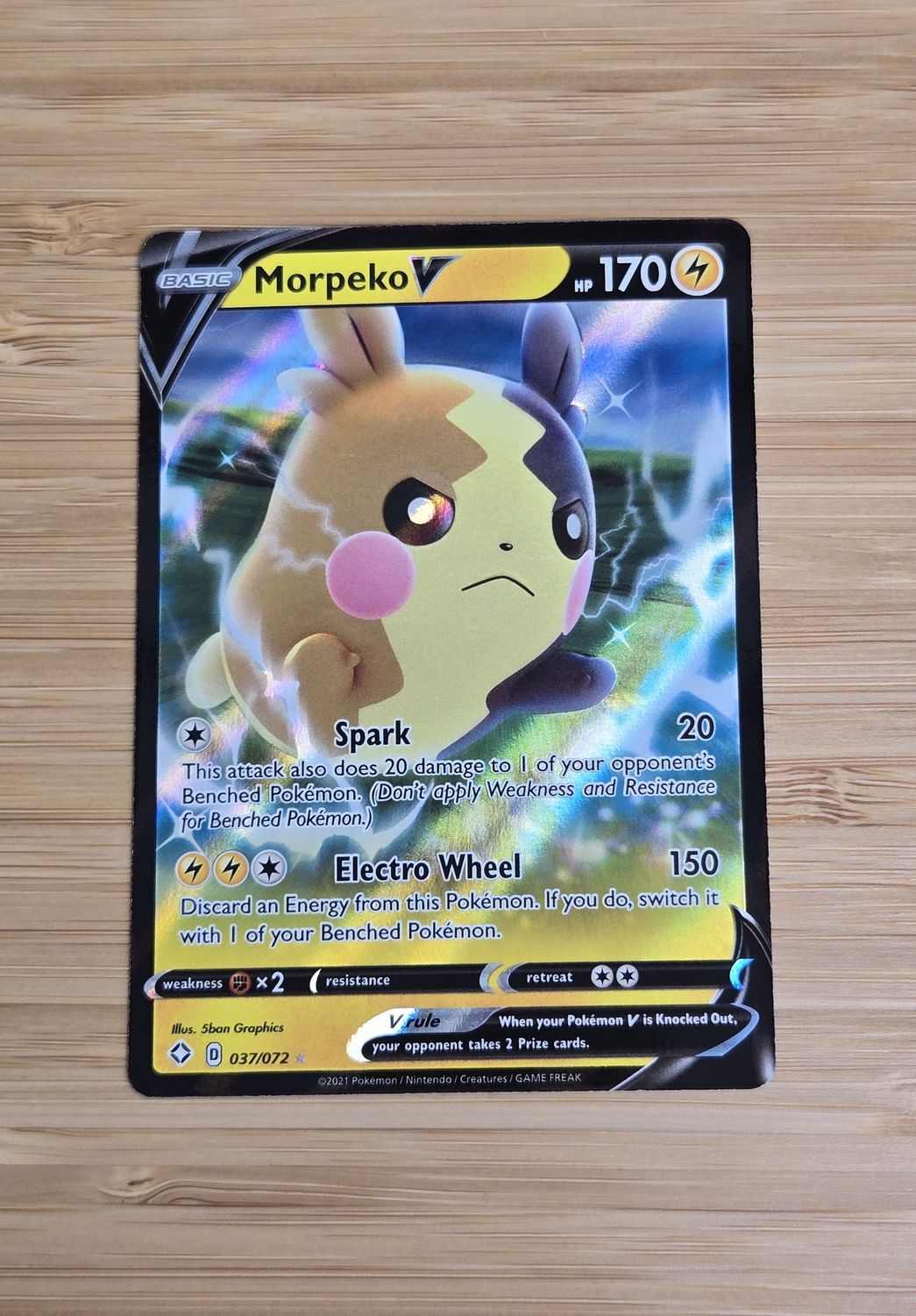 Morpeko V - 037/072 - Shining Fates - NM