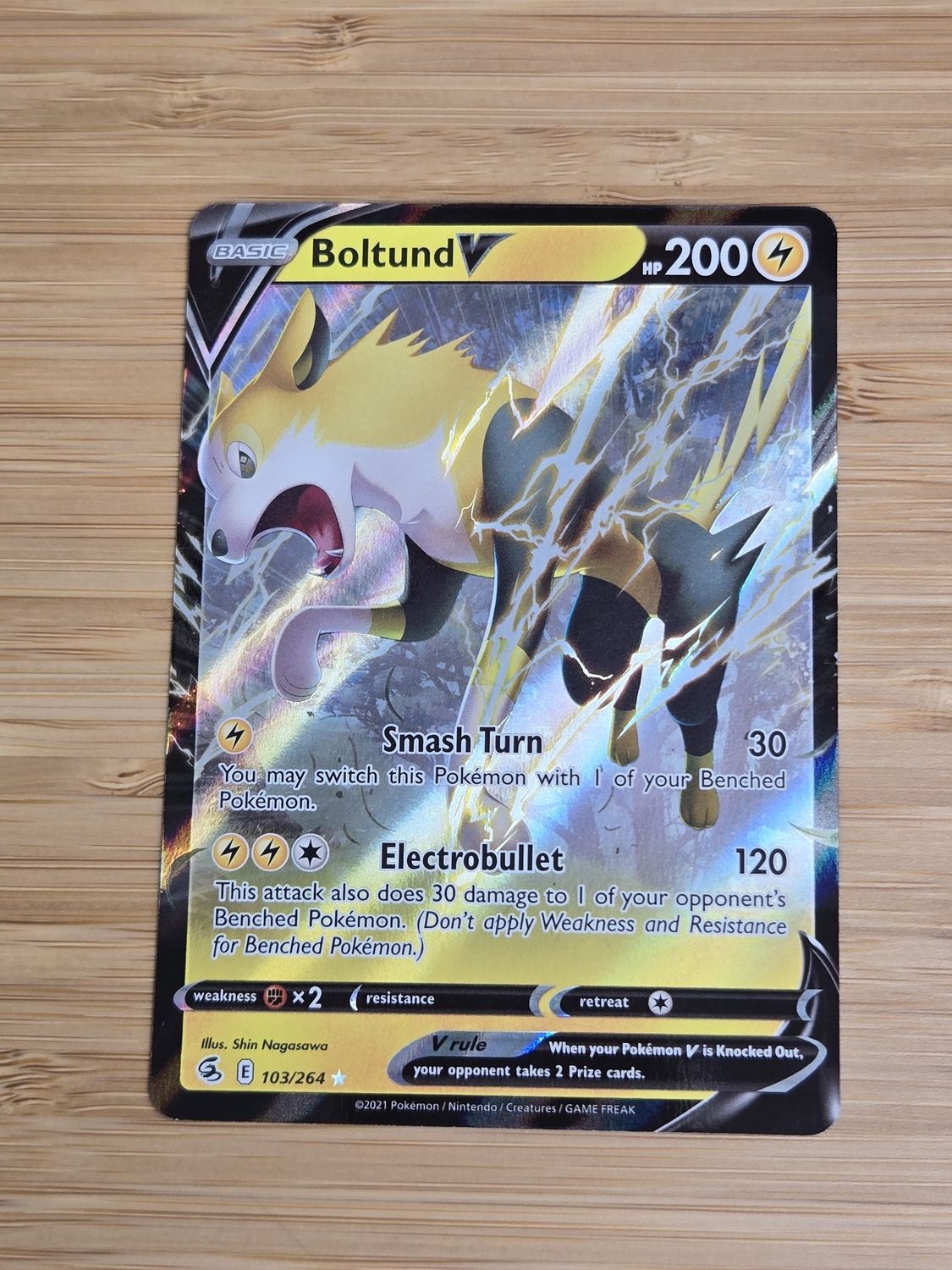 Boltund V - 103/264 - Fusion Strike - NM