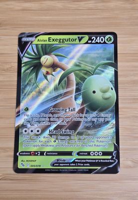 Alolan Exeggutor V - 005/078 - Pokemon Go - NM