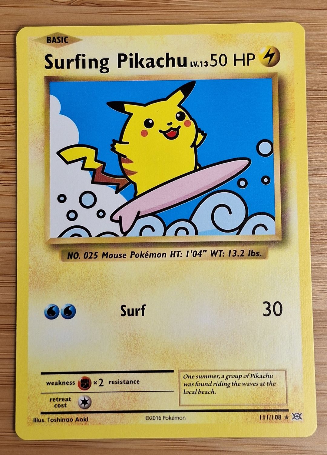 Surfing Pikachu - 111/108 - Evolutions - NM