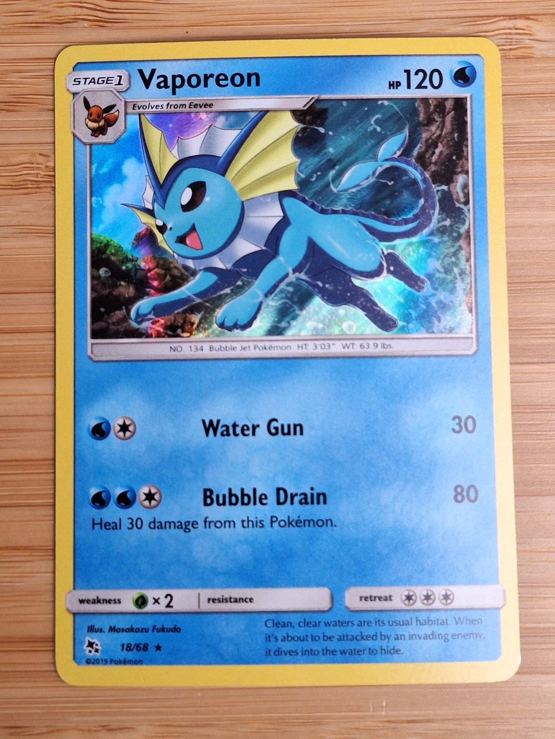 Vaporeon - 18/68 - Hidden Fates  - NM