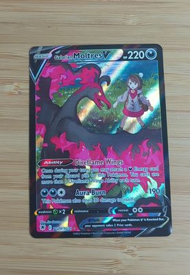 Galarian Moltres V - TG20/TG30 - Astral Radiance - NM Galarian Moltres V - TG20/TG30 - Astral Radiance - NM