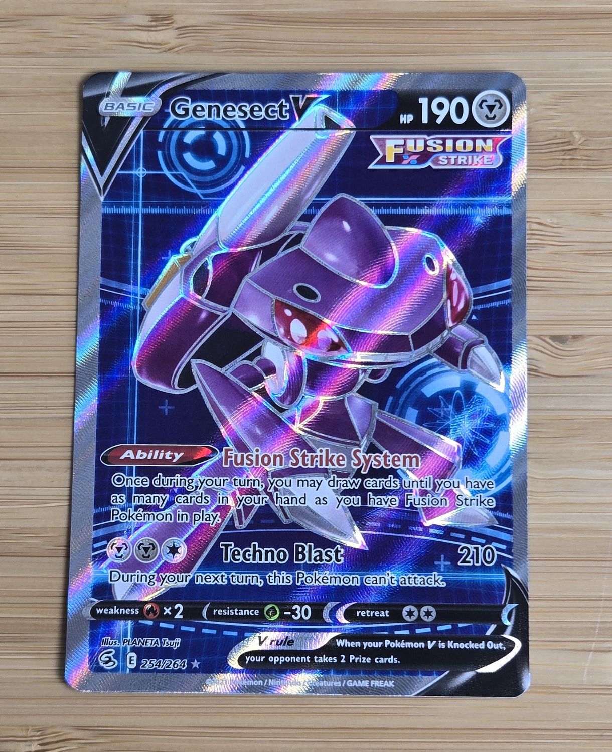 Genesect V - 254/264 - Fusion Strikes - NM Genesect V - 254/264 - Fusion Strikes - NM