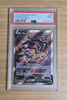 Giratina V - 186/196 - Lost Origin - PSA 9