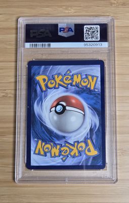 Giratina V - 186/196 - Lost Origin - PSA 9