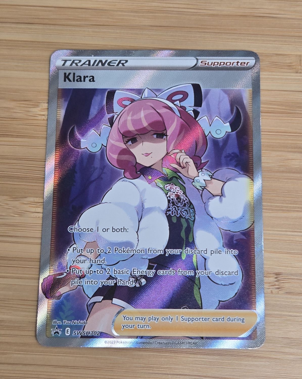 Klara Trainer - SWSH302 - Sword &amp; Shield Promo - NM