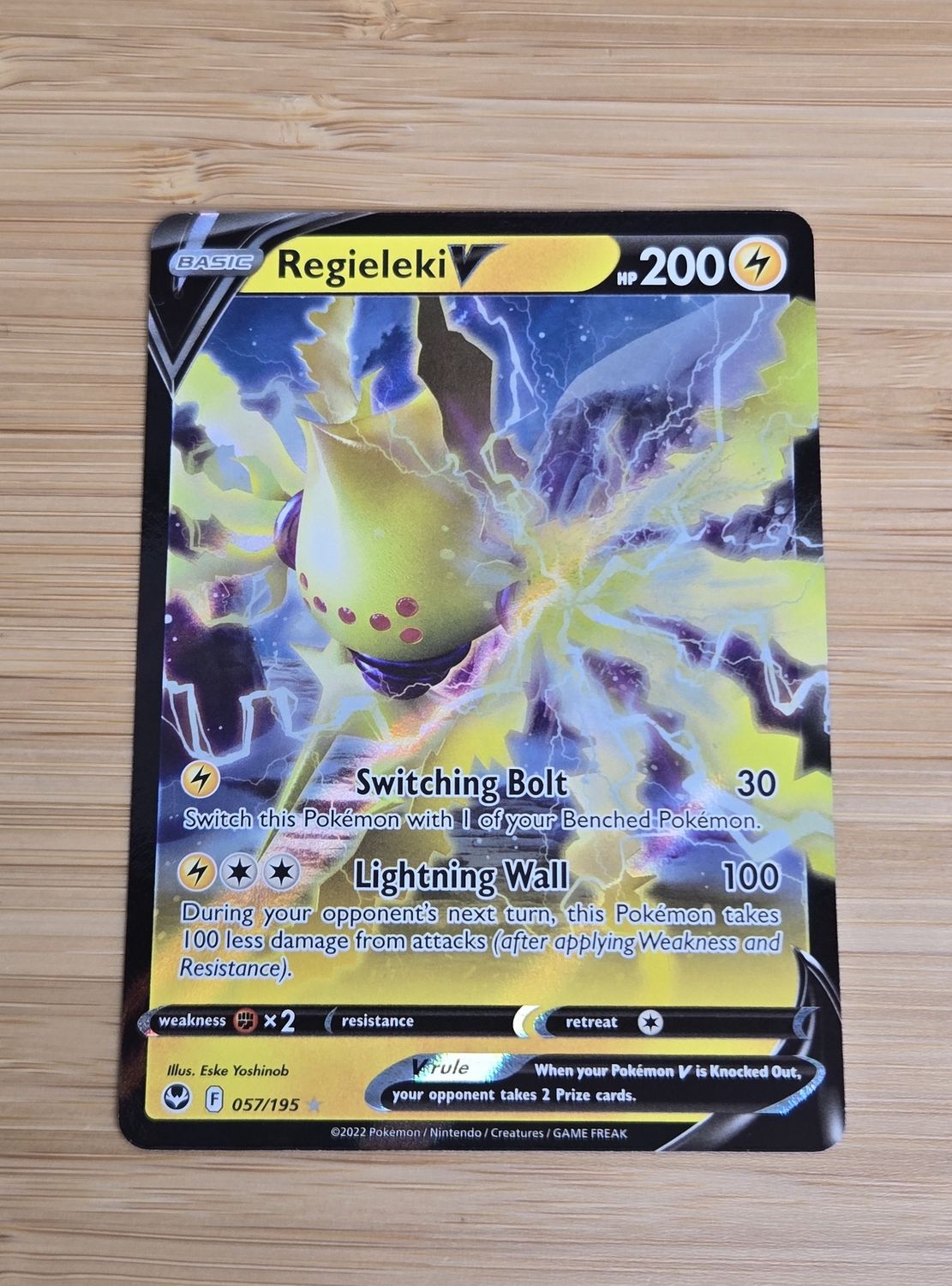 Regieleki V - 057/195 - Silver Tempest - NM Regieleki V - 057/195 - Silver Tempest - NM