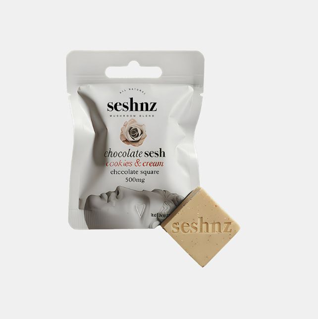 Seshnz Chocolate Bites - Cookies &amp; Cream, Size: 500 mg Square