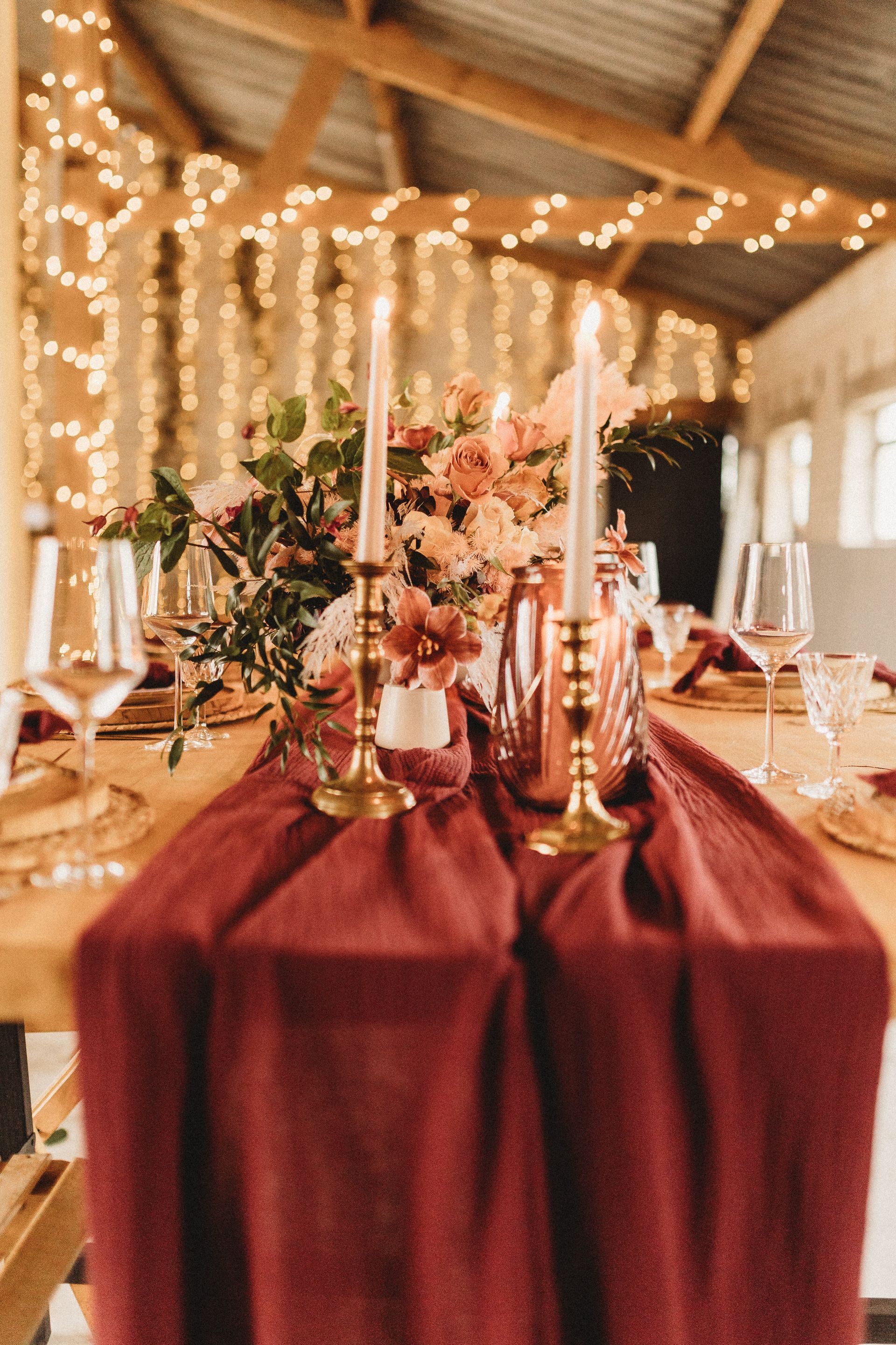 Set v 5 Diversen koperen / messing kandelaren