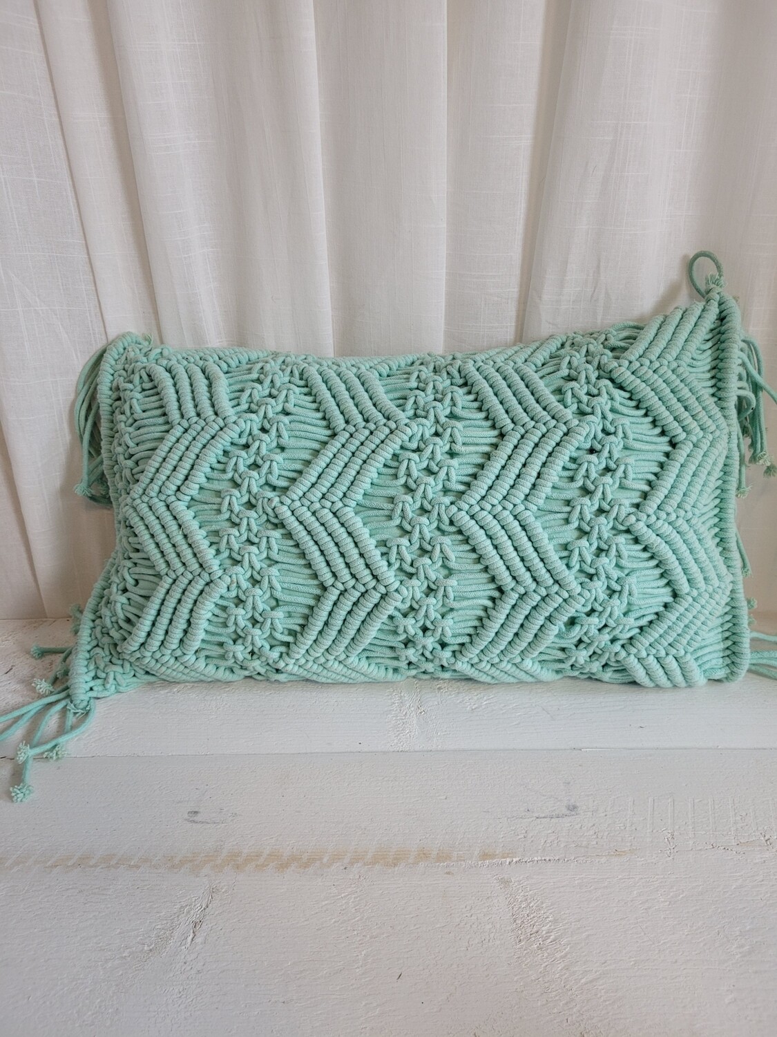 Kussen turquoise macrame