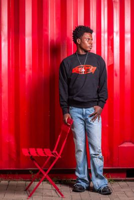 COZY LOGO SWEATER