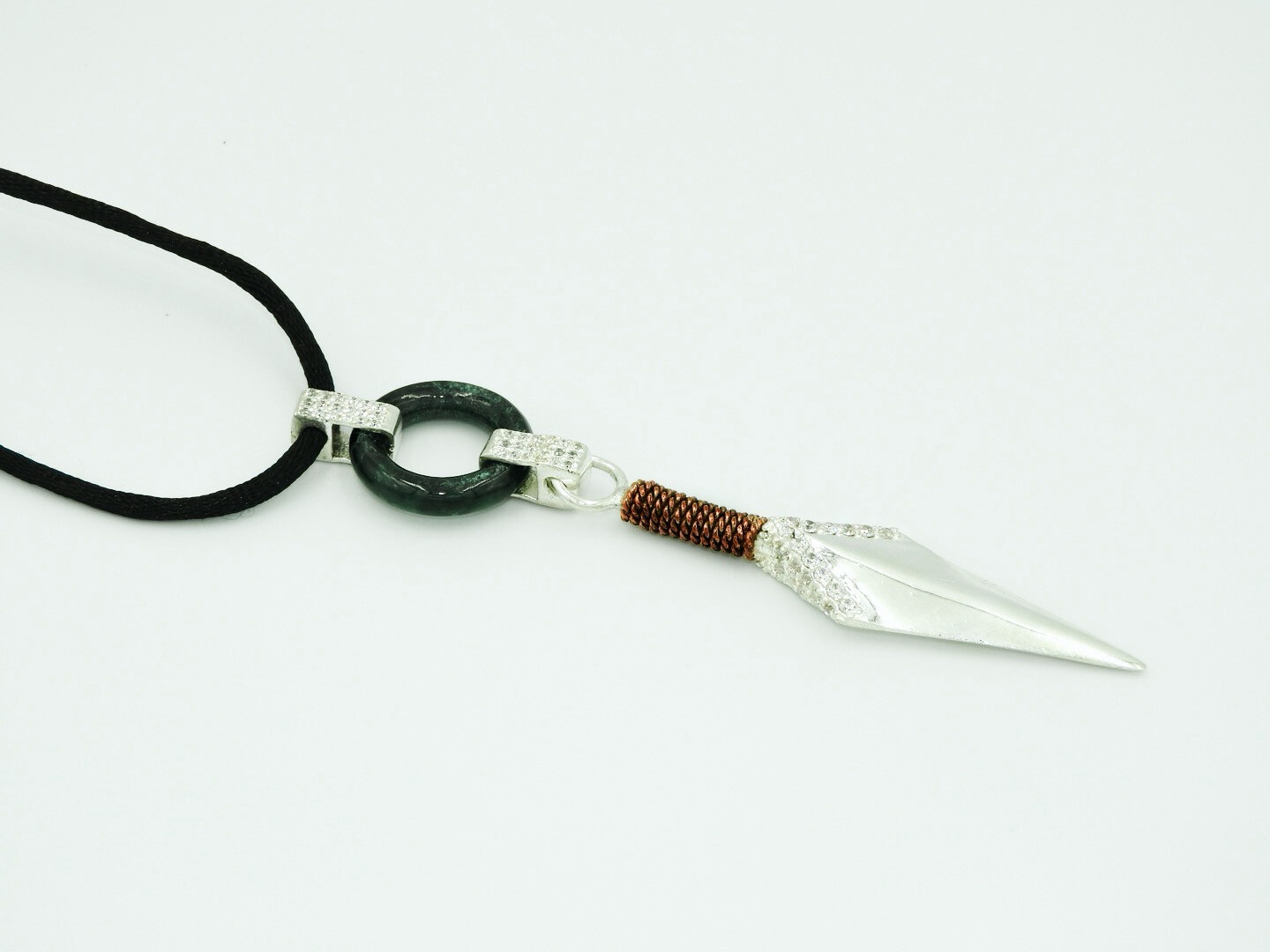 SAWAR Dagger Necklace