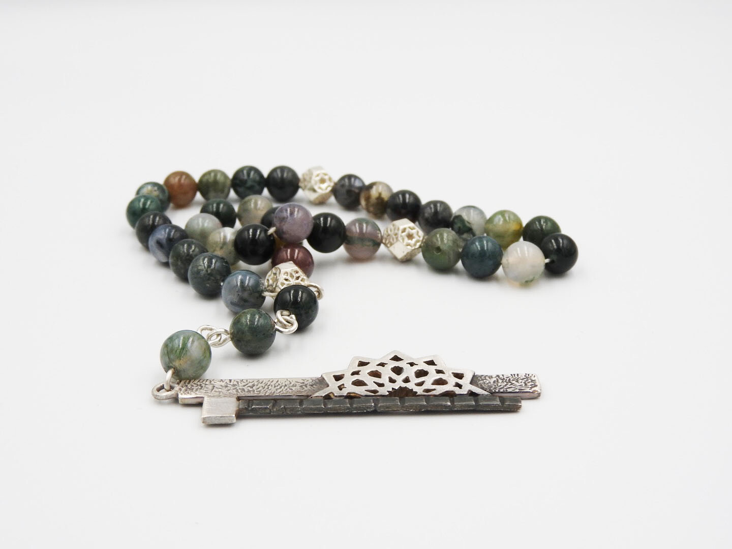Blood stone 33