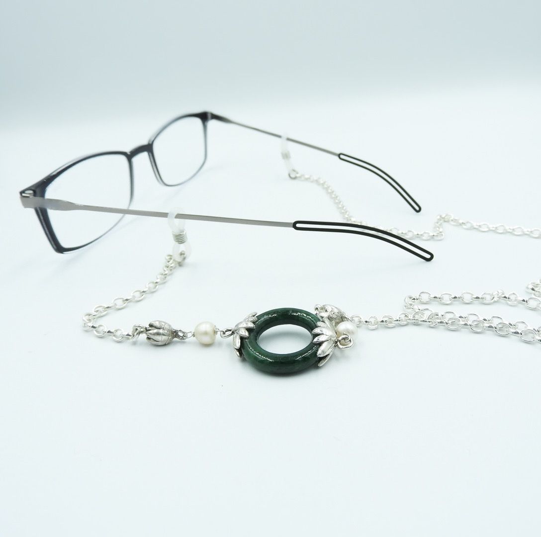 Malachite chain