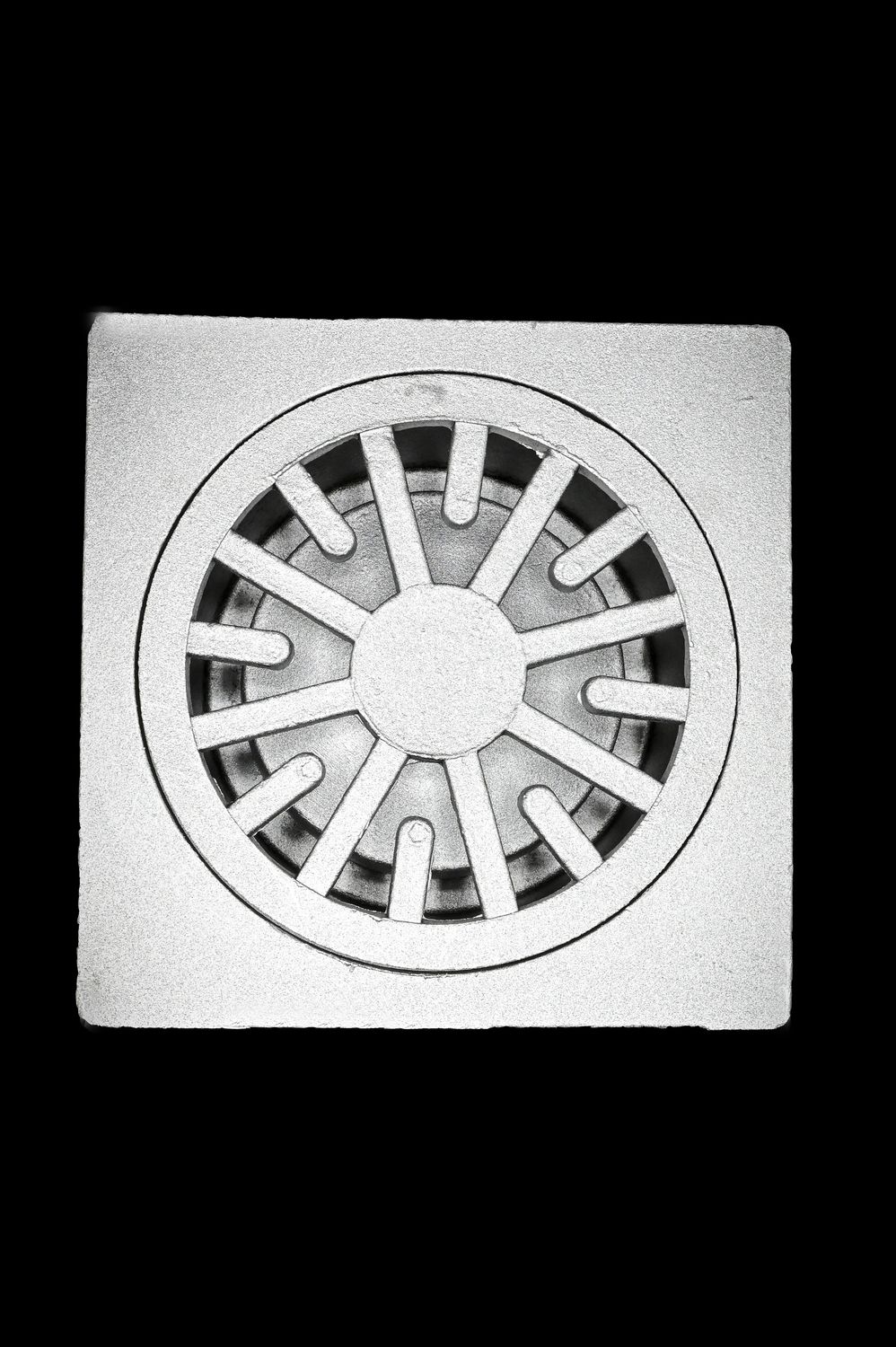 CHIUSINO SIFONATO ALLUMINIO INODORE CM 20X20XH10 SCARICO 60MM