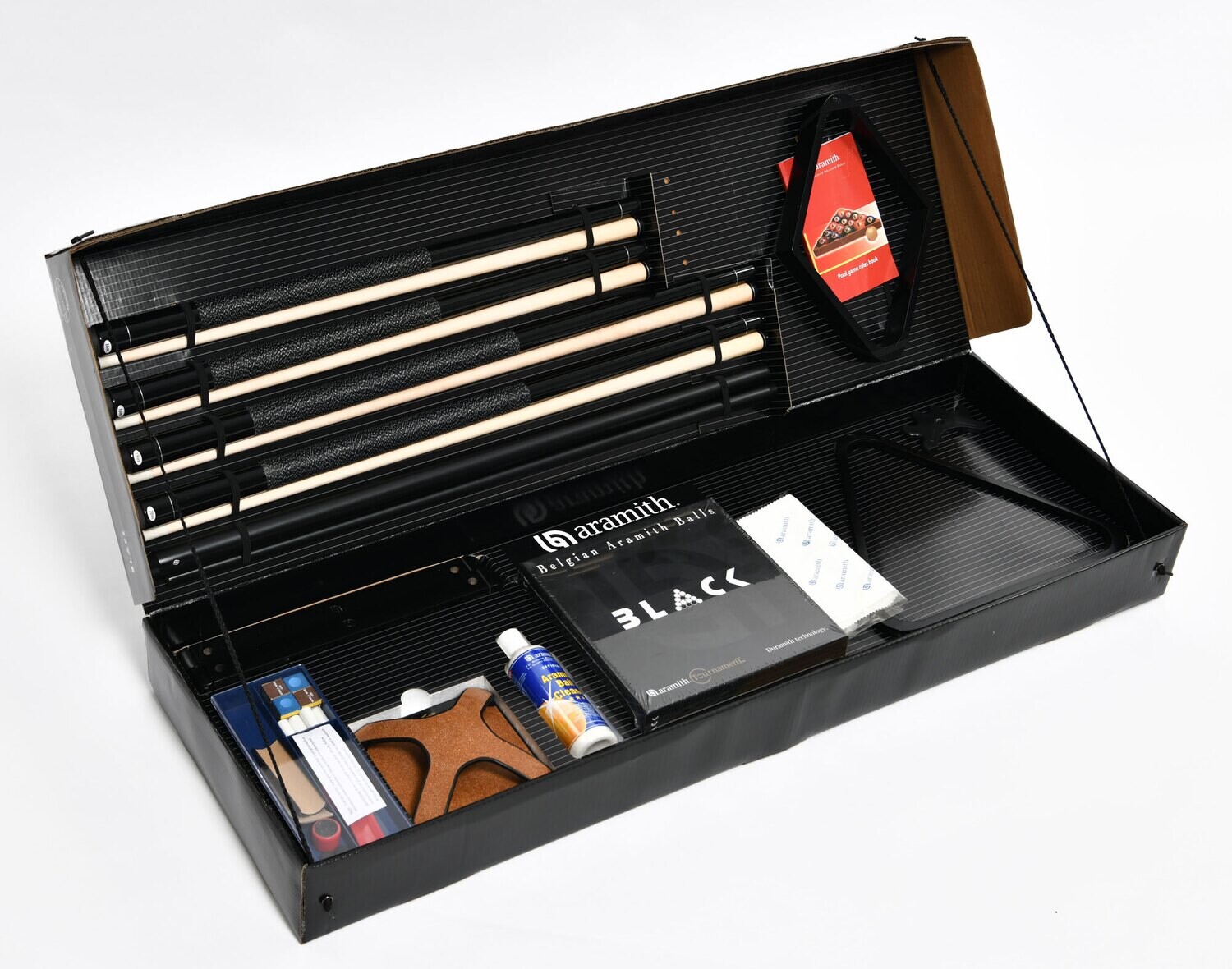 Aramith 'BLACK Billiard Accessory kit