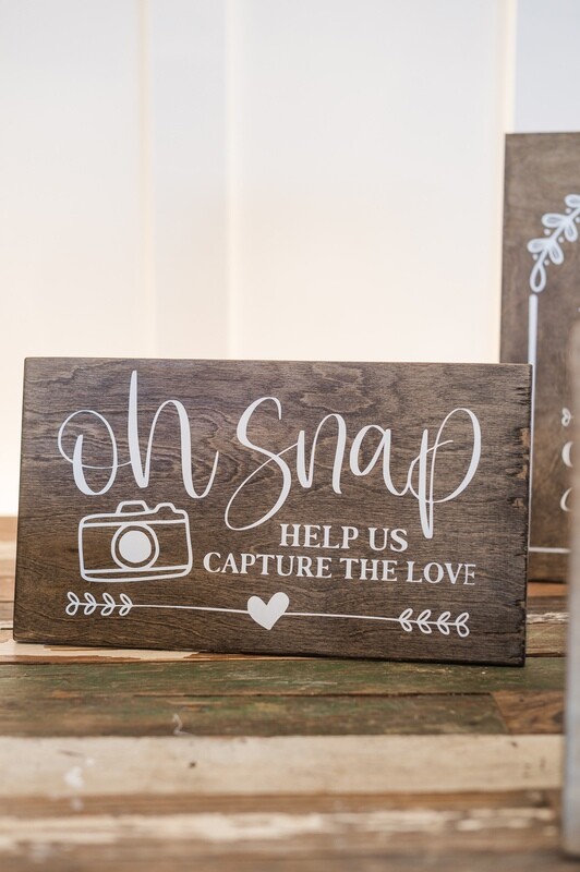 Oh Snap, Capture the Love Sign