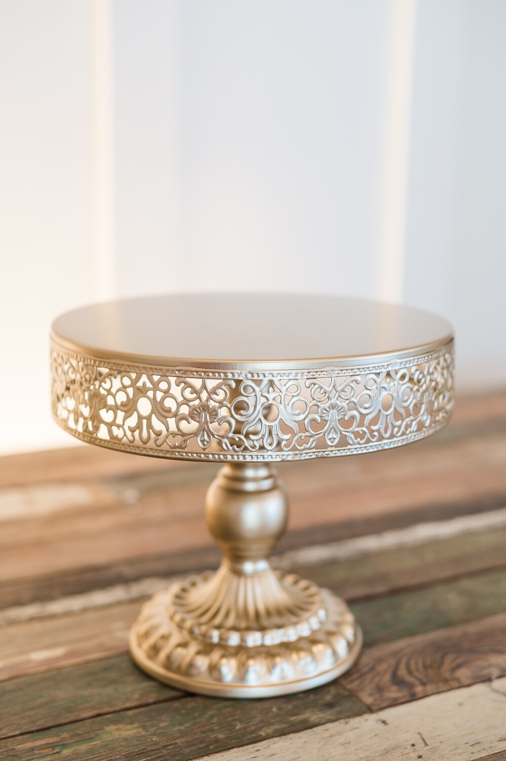 Gold 10&quot; Elevated Cake Stand