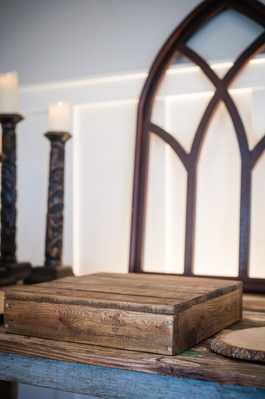 Wood Pallet Cake Stand