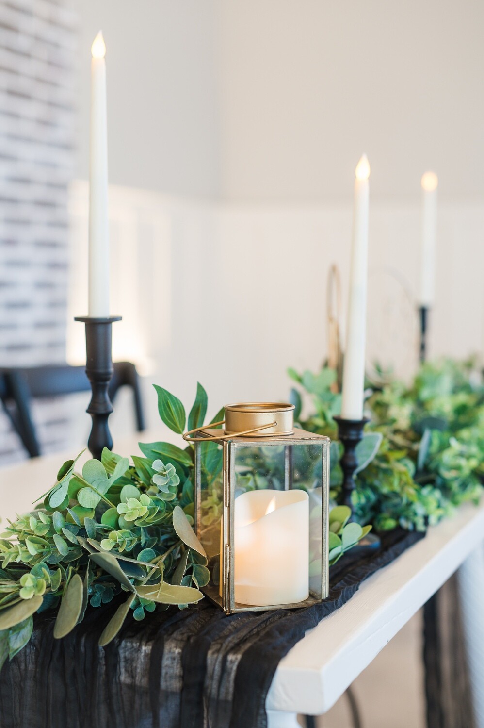 Greenery Table Runner for Sweetheart Table