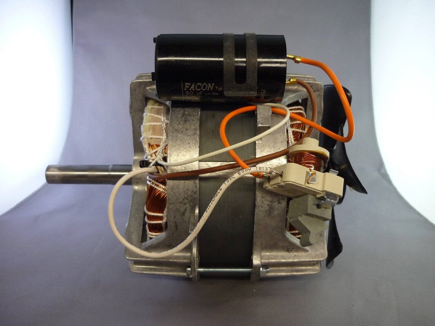 R201 - R211U XL Motor