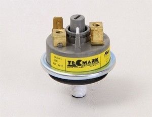 Pressure Switch, Adjustable, Plastic, Pilot Duty, Low Profil