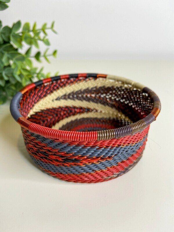 telephone wire basket ~ Red Pepper