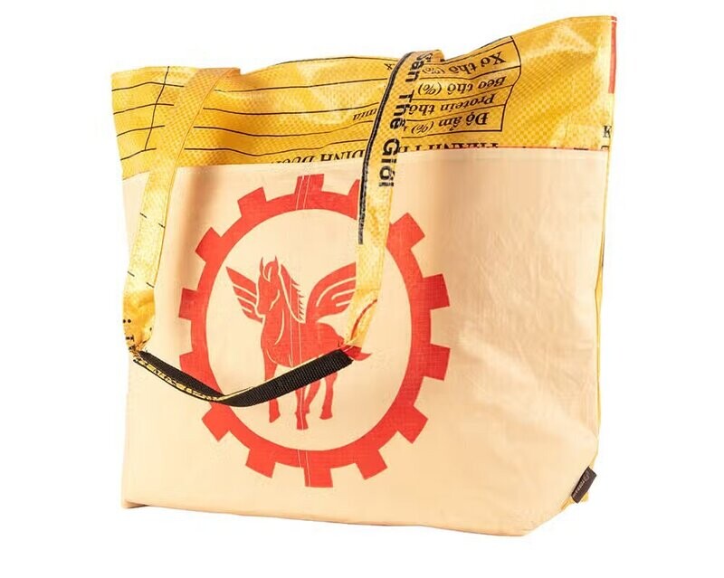 feed bag barrel tote ~ Pegasus