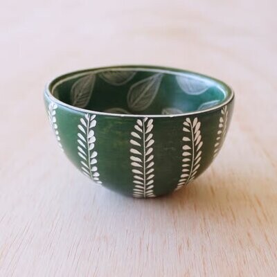 soap stone 2- pattern trinket bowl ~ Green