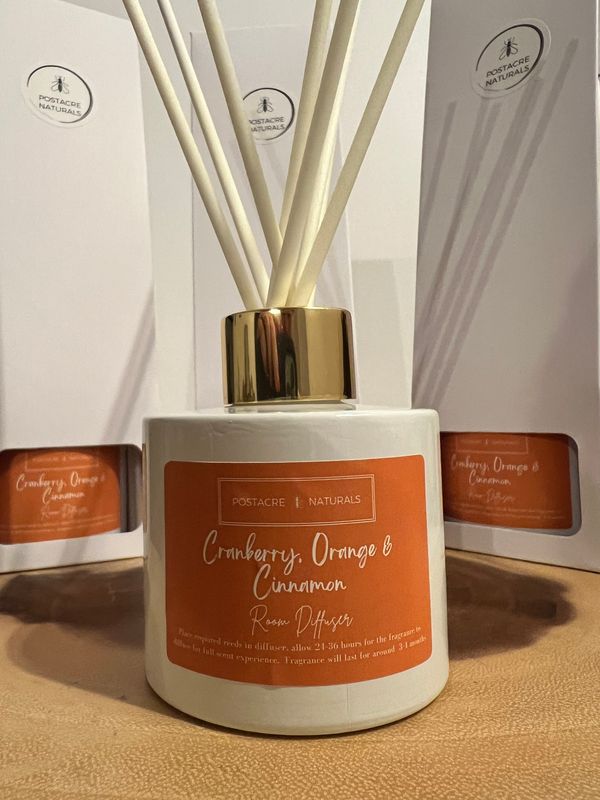 Room Diffuser - Cranberry, Orange and Cinnamon (V)