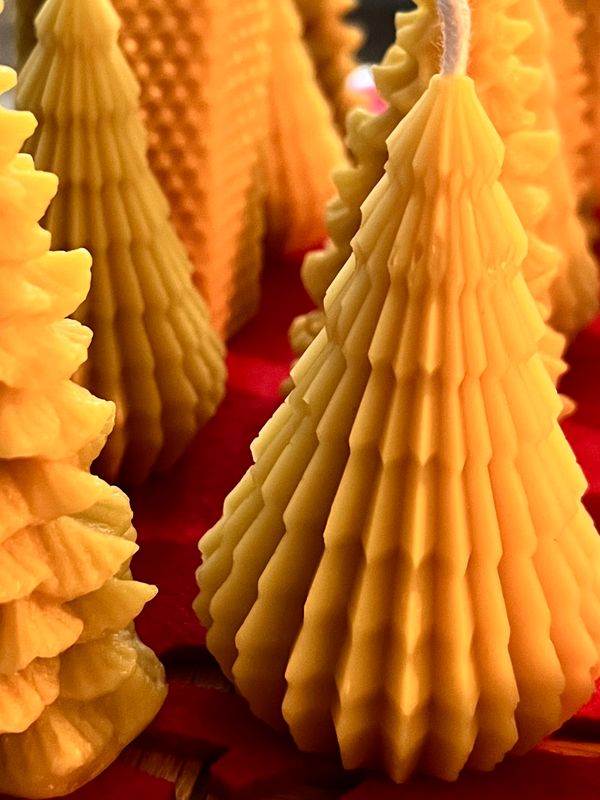 Beeswax Contemporary Christmas Tree