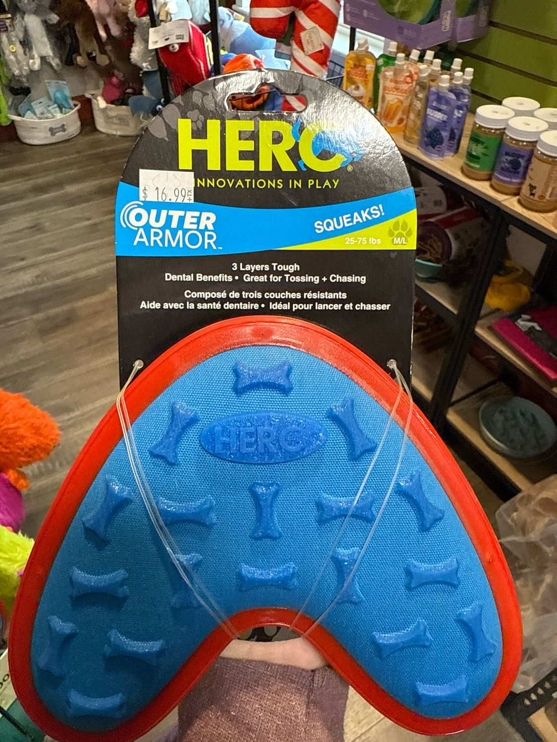 Hero Outer Armor Boomerang Large