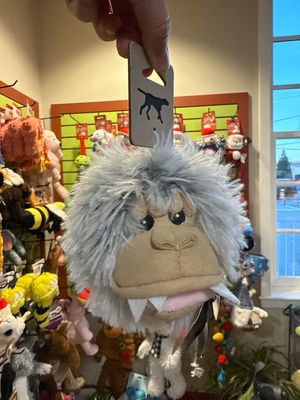 Tall Tails 2 in 1 Yeti Head 4"