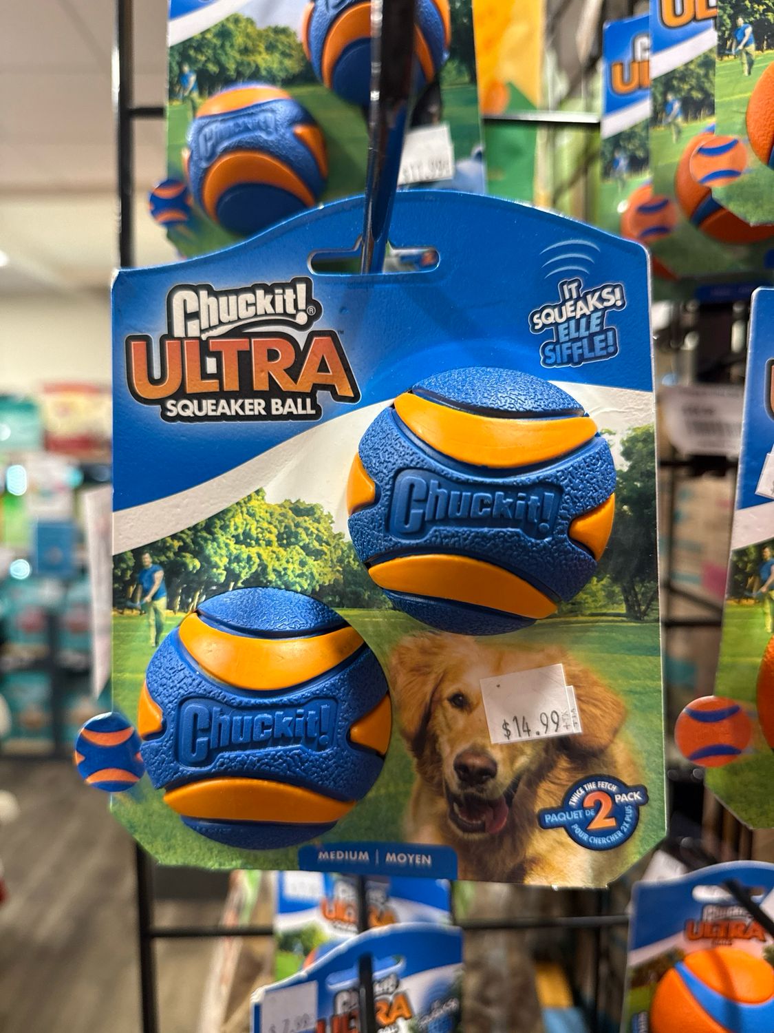 Chuck It Ultra Squeaker Ball Med 2pk