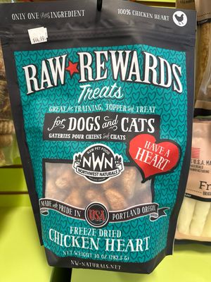 !!NWN DC FZD Chicken Heart Treat 10oz