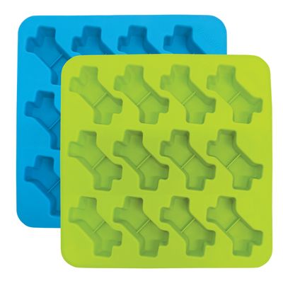 Messy Mutts Treat Making Mold