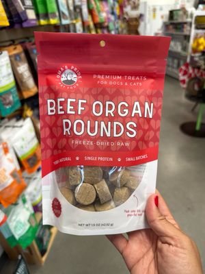 Oma's  FZD Beef Organ Rounds 1.5oz