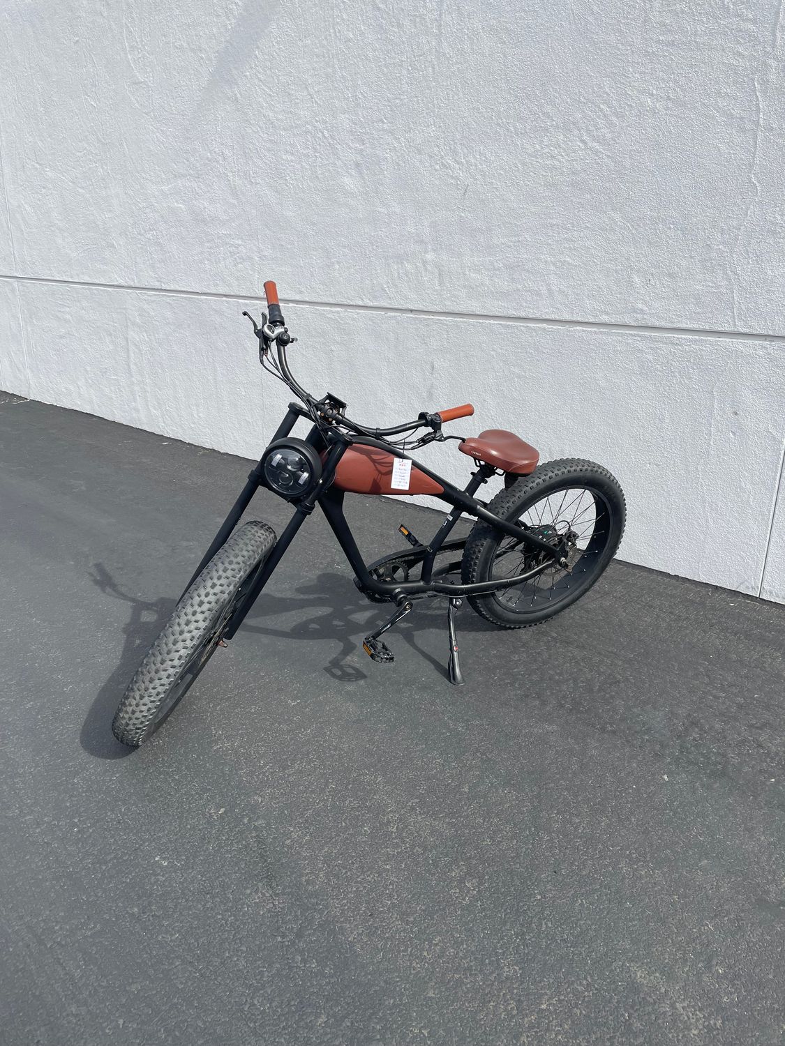 Pre Owned Revibikes Cheetah Black &amp; Tan 17Ah