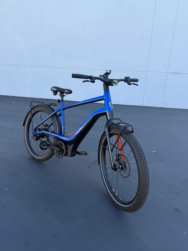 Pre Owned Harley Davidson Serial 1 (Dark Blue)